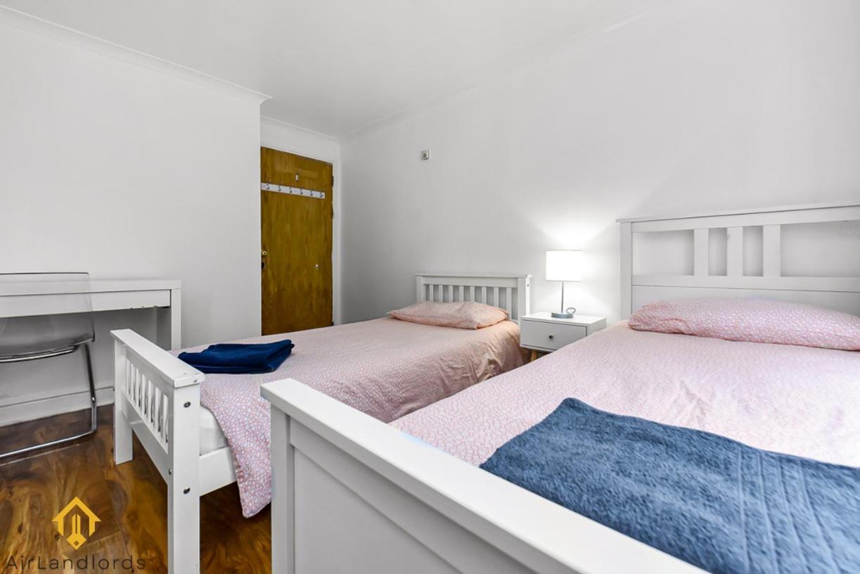 Charming River View 3 Bedroom In The Heart Of Appartamento *